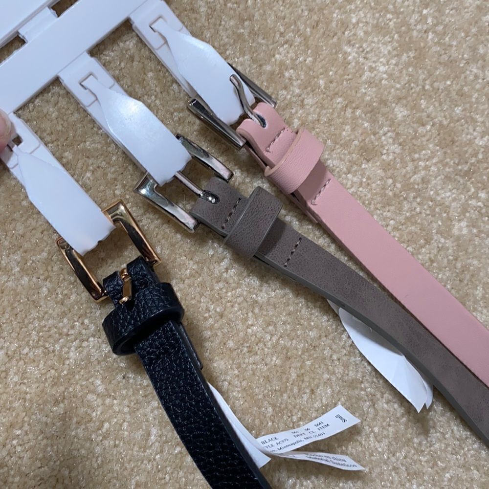 Women’s Belts 3 Pack - Gray, Black, Pink Size Small NEW **Flaws on Pink Belt